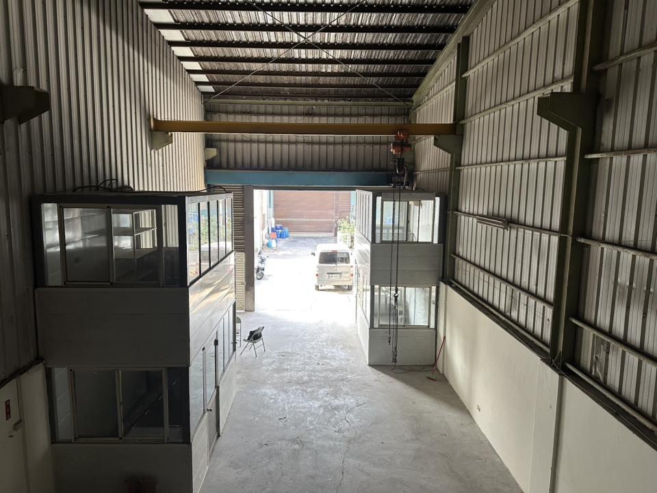燕巢橋科旁工業小廠房的第4張圖片