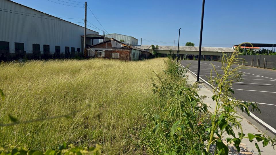 麻豆代天府旁雙面路農+建地出售的第2張圖片